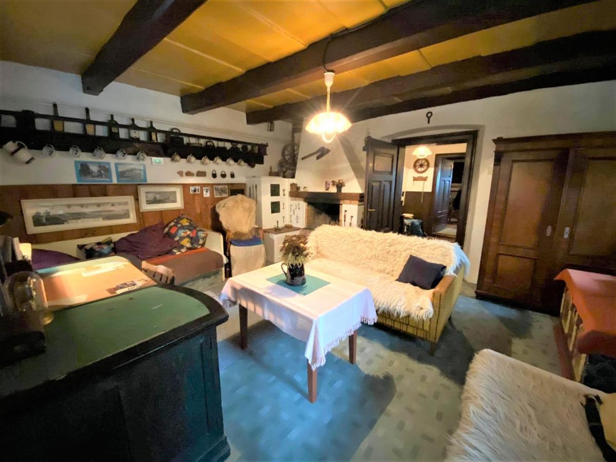 Holiday home Sanov U Kralik *